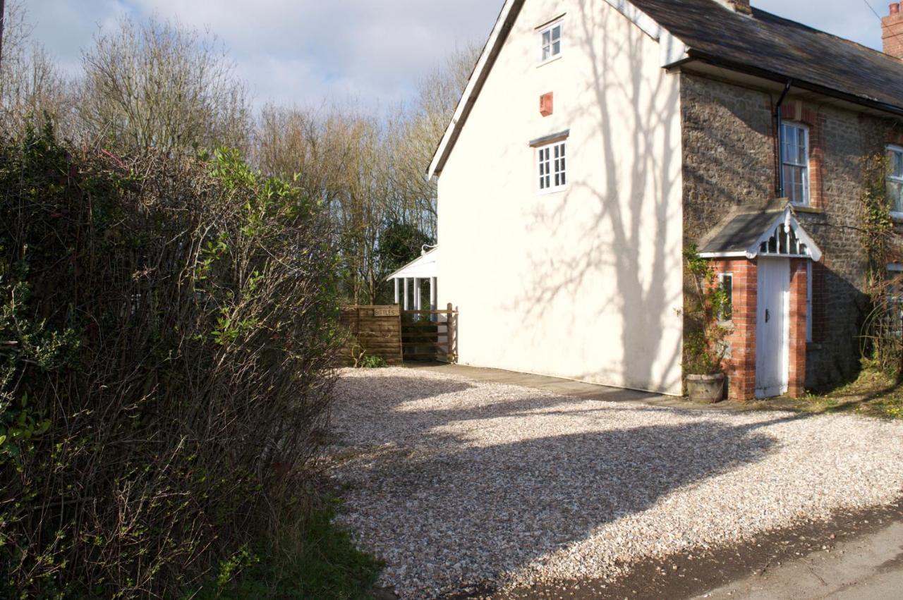Bittles Cottage Dorchester Exterior photo